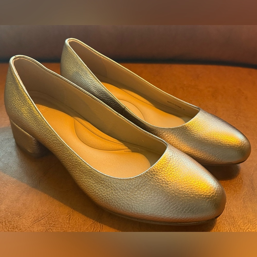 Dune London Bracket Gold Leather Block Heel Pumps 39 US 8.5 Wide - Picture 3 of 12